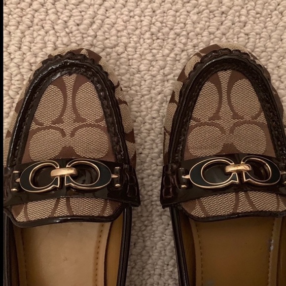 Coach Fortunata Khaki Chestnut Emblem Loafers - Picture 3 of 6